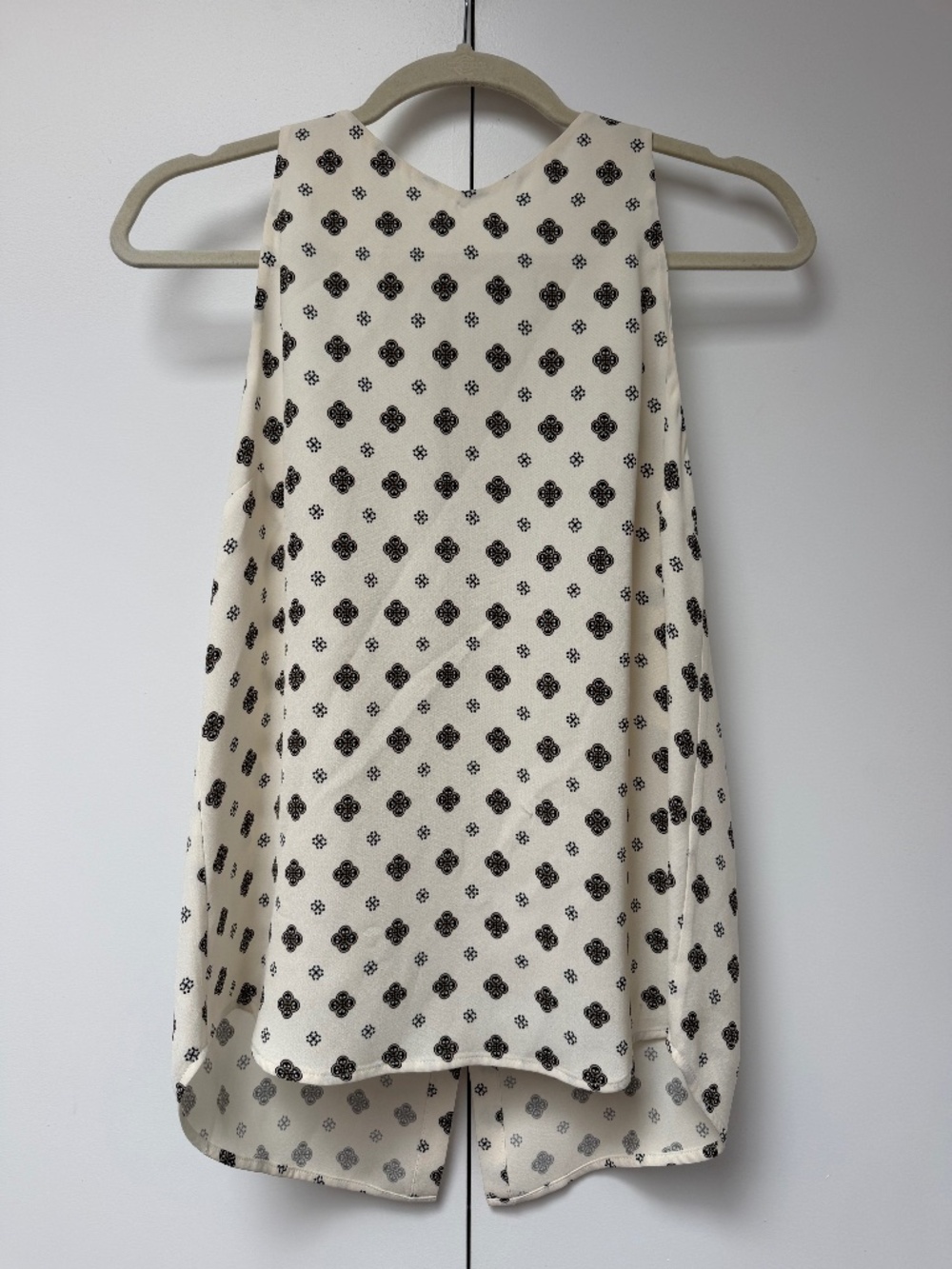 ALC silk shell, size 10, cream/black, good condition